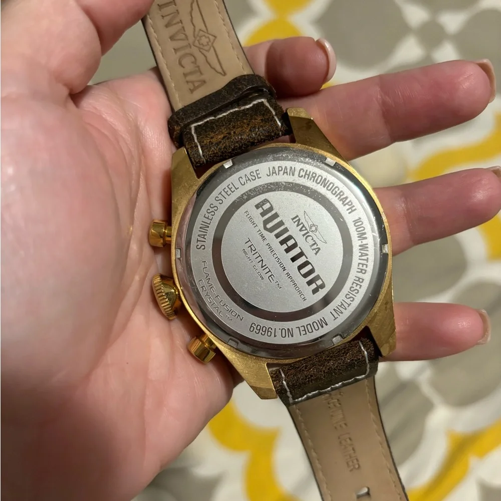 Invicta Aviator - Picture 3 of 4